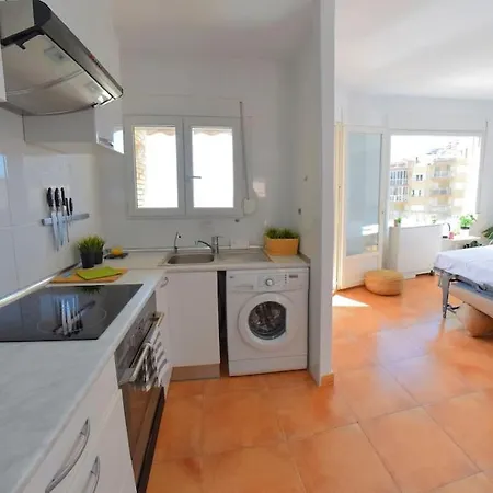 Seafront In Arenales Beach, Pool & Parking Arenales del Sol