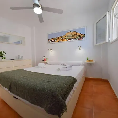Seafront In Arenales Beach, Pool & Parking Apartment *